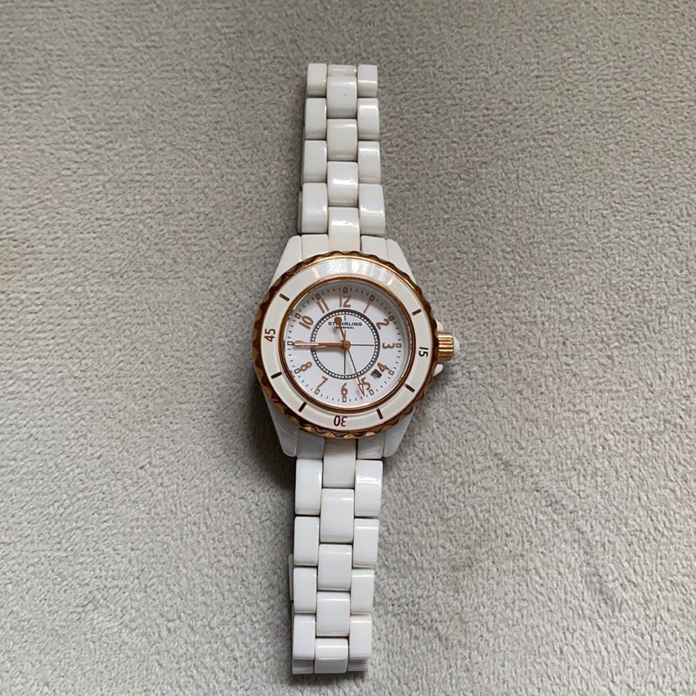 Stührling white watch